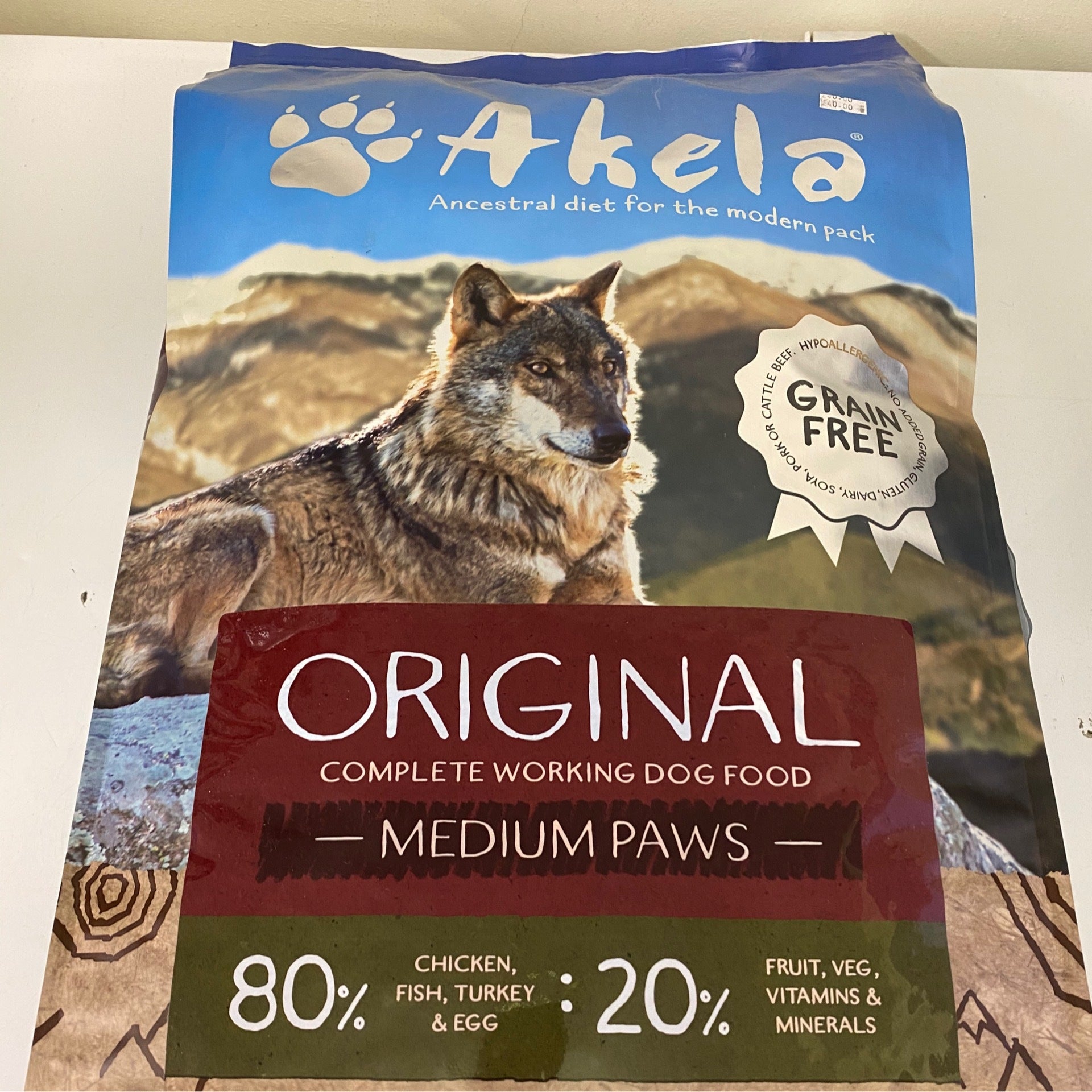 Akela dog food shop